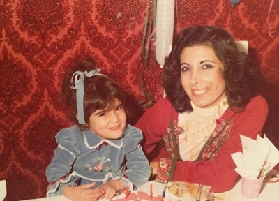  The childhood image of BBC presenter Samantha Simmonds with her beloved mother.